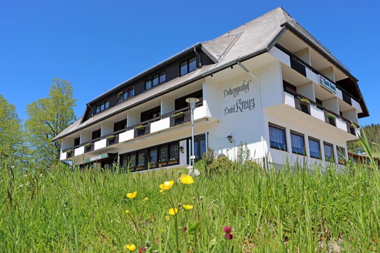 Hotel Kreuz Hoehengasthof Breitnau Buitenkant foto