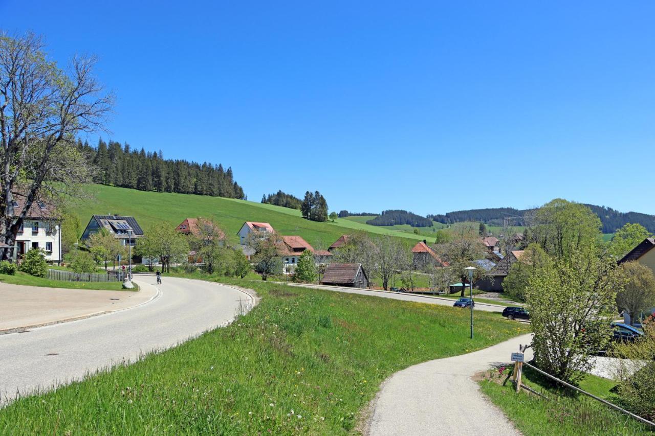 Hotel Kreuz Hoehengasthof Breitnau Buitenkant foto