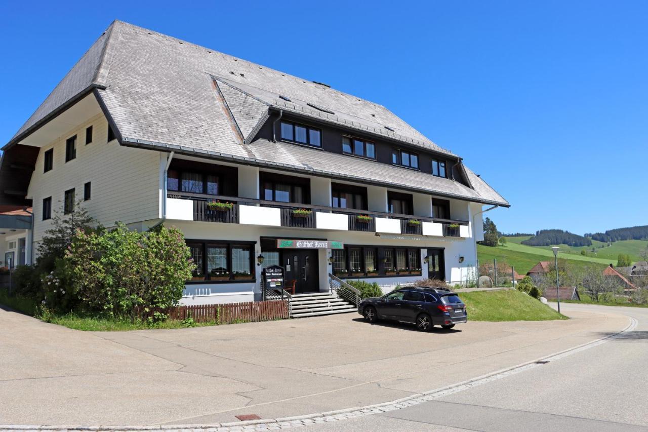 Hotel Kreuz Hoehengasthof Breitnau Buitenkant foto