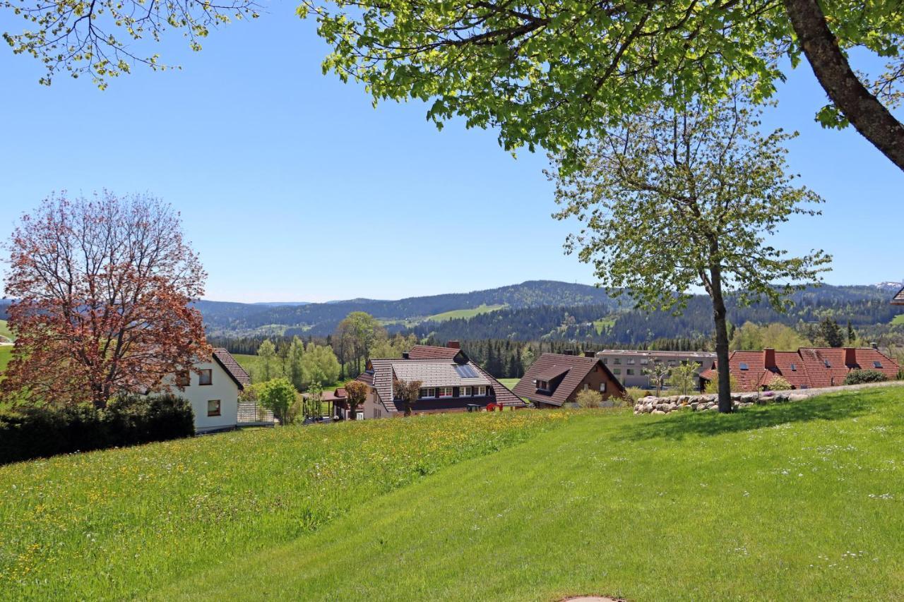 Hotel Kreuz Hoehengasthof Breitnau Buitenkant foto